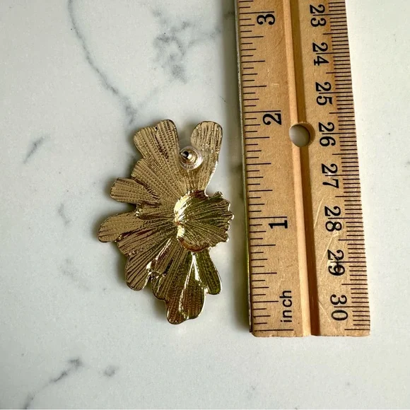 2/$30🌵 Gold Green Purple Flower Earrings Zara Large Mardi Gras Carnival NEW - Picture 9 of 10